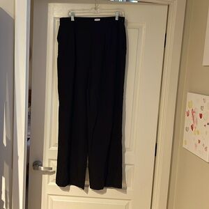 Cuyana 100% silk pants XL. New without tags.